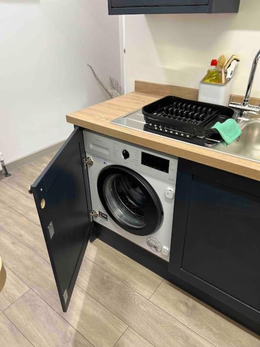 2 Bed Ground Floor Apartment, Sleeps 4 With Free Parking Harrogate Exterior foto